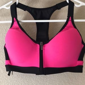 Incredible by Victoria’s Secret (Sports bra)